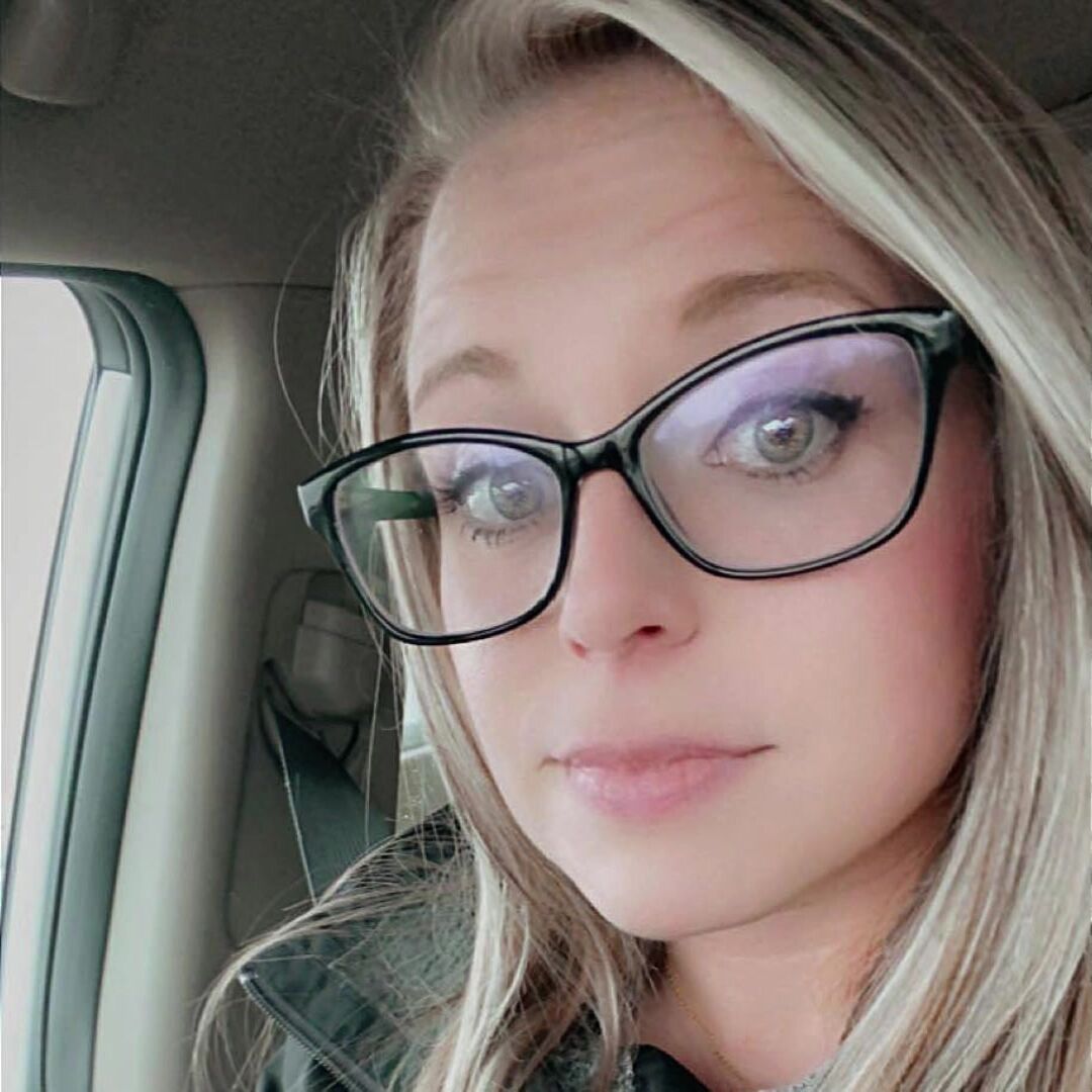 Mallory Cotter, Human Resouces Manager, Edwardsville Illinois