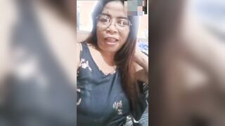 Mature pinay with very very very nice tits