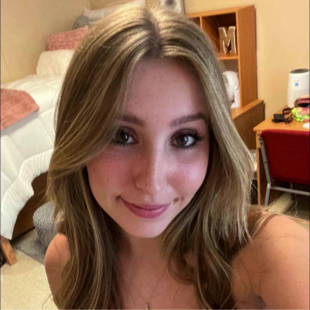 Hailey Feazell, Beach Volleyball Player, Windermere, Florida