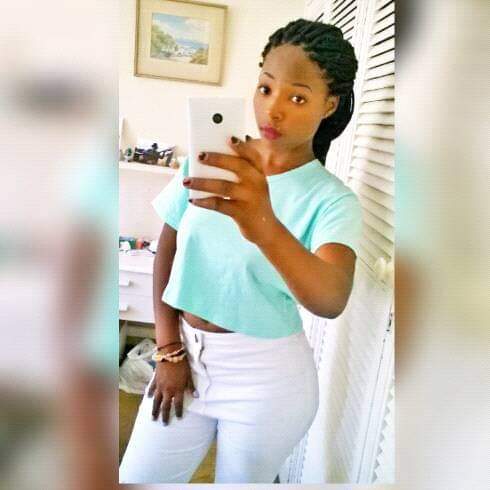 Homemade upskirts - Sexy black girl