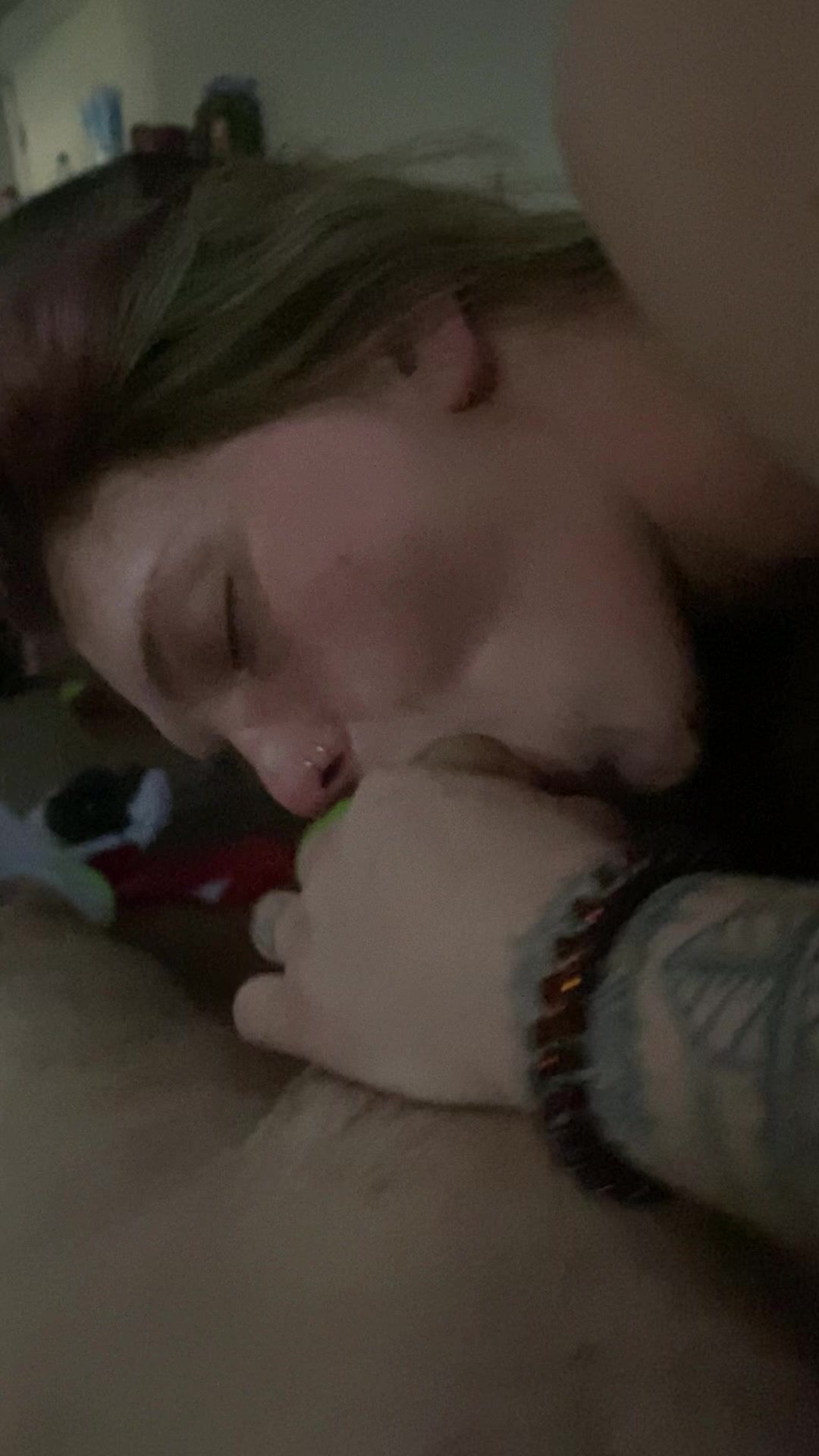 C4ilan L33 sucking some guys dick